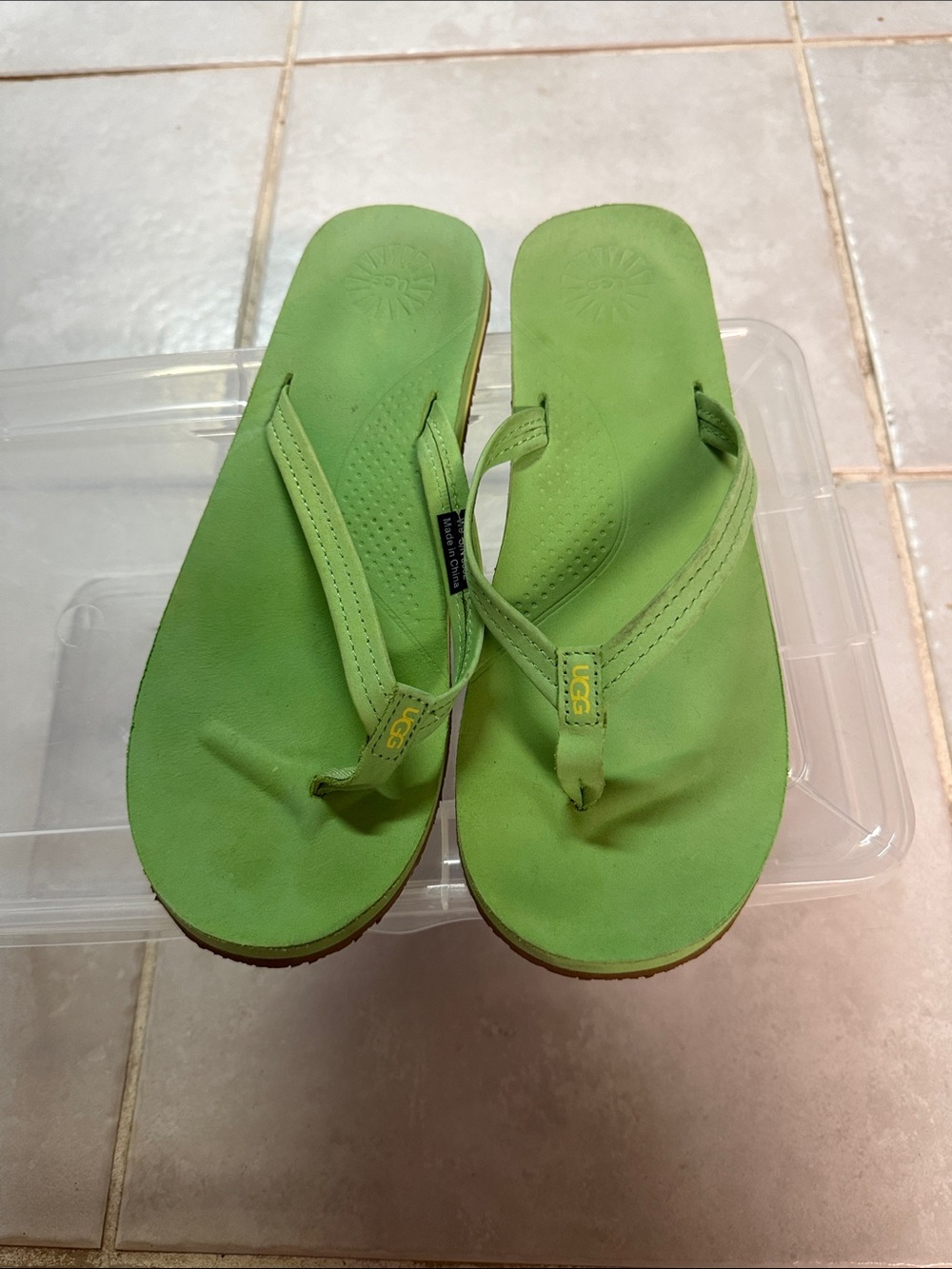 UGG Kids Lime Green Thong Sandals